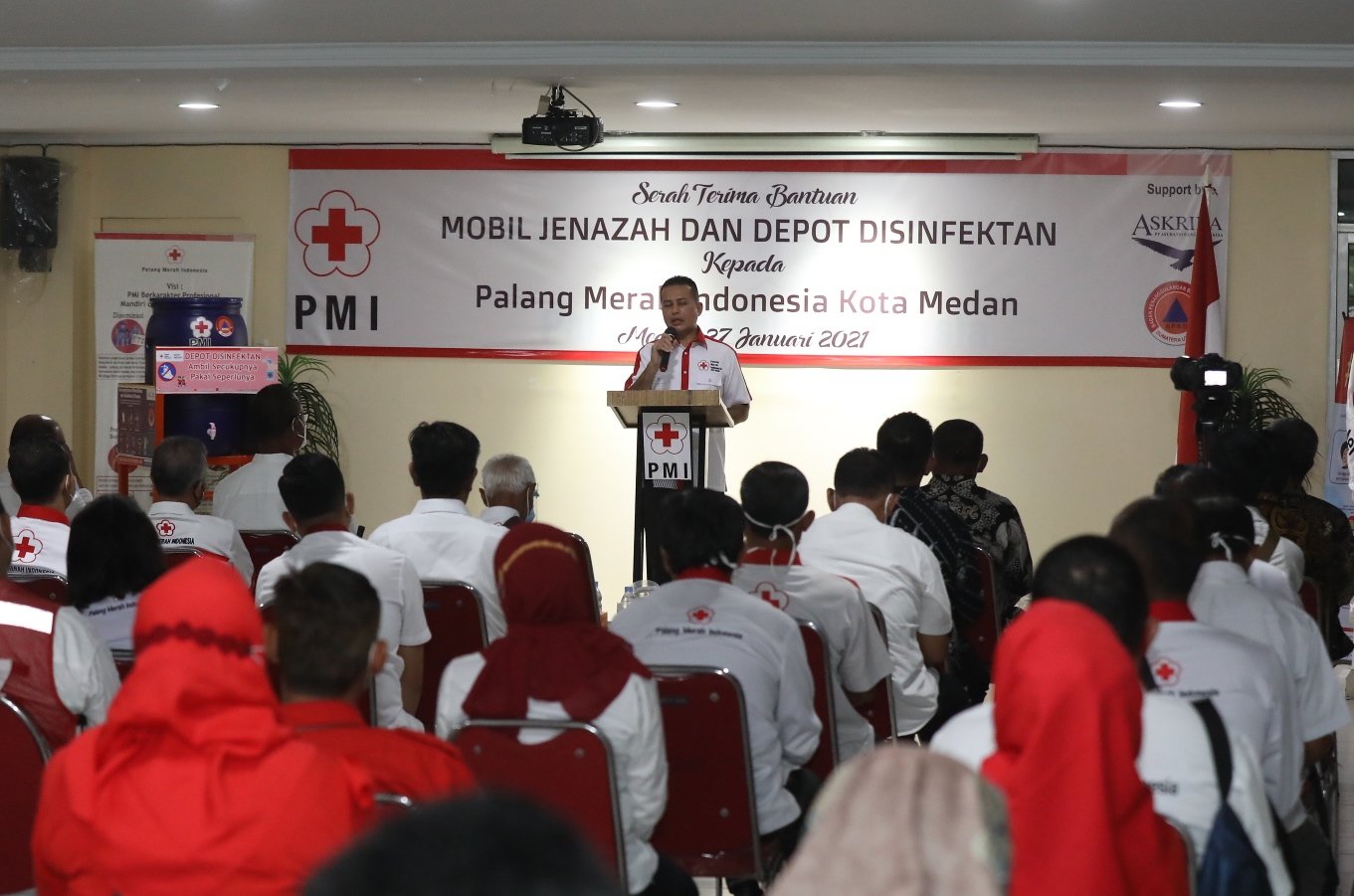 PMI Medan Terima Bantuan Mobil Jenazah dan Depot Disinfektan