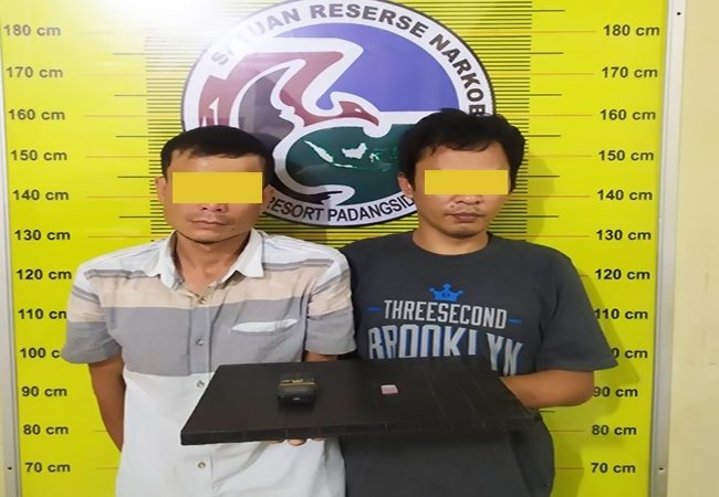 Sembunyikan Sabu di Mulut, Dua Warga Hutaimbaru Diringkus Satresnarkoba