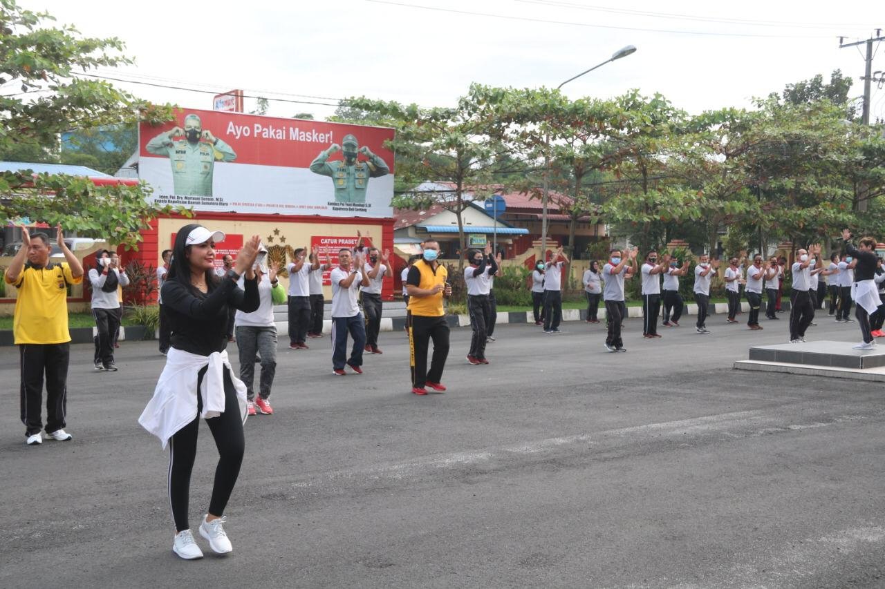 Tingkatkan Imun Tubuh, Personil Polresta Deliserdang Olahraga Bersama