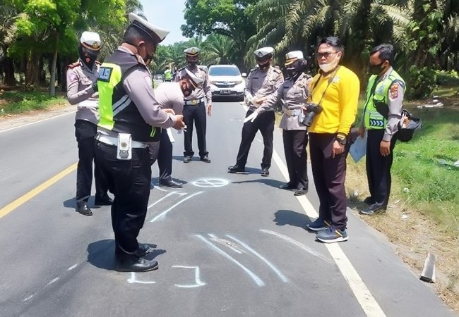 Dirlantas Poldasu Olah TKP Tewaskan 9 Orang di Sergai