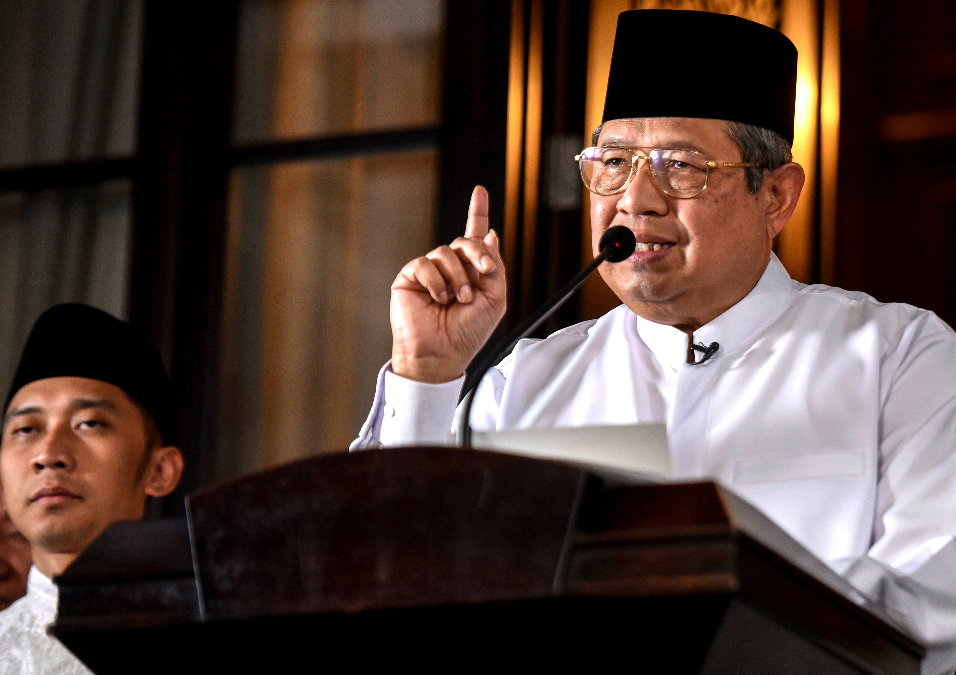 SBY Angkat Bicara Soal Kudeta Moeldoko Terhadap AHY