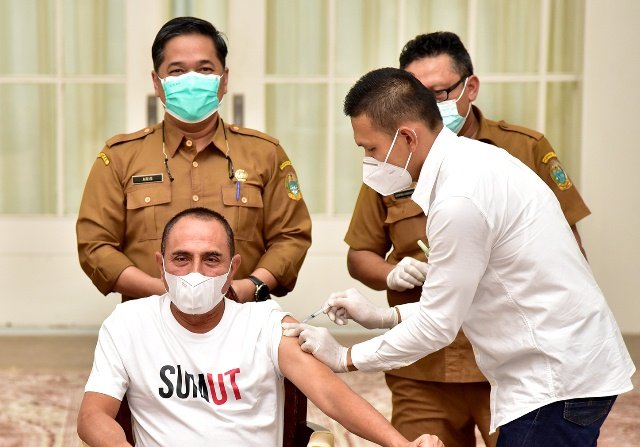 Gubsu Lakukan Suntikan Vaksin Covid-19 Kedua