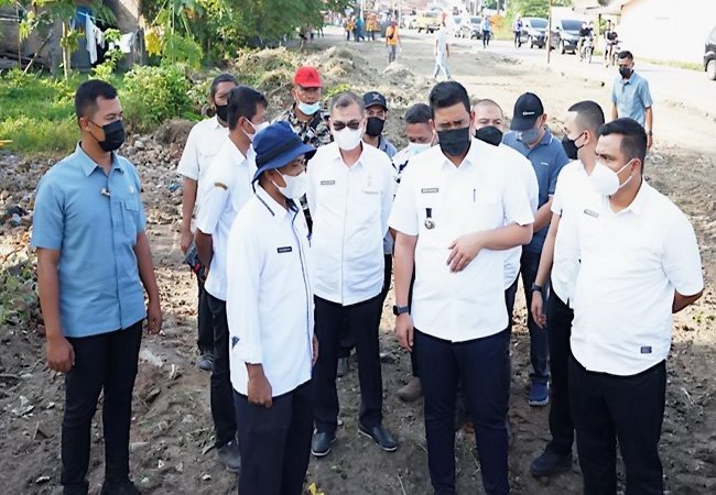 Tinjau Pasar Induk Lau Cih, Bobby: Percepat Pengerjaannya Agar Tidak Dikuasai Oknum Nakal