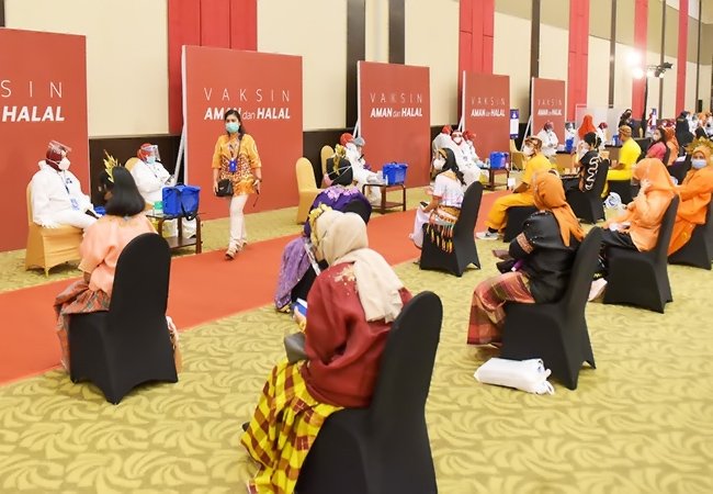 Fatwa MUI: Vaksinasi Tidak Batalkan Puasa