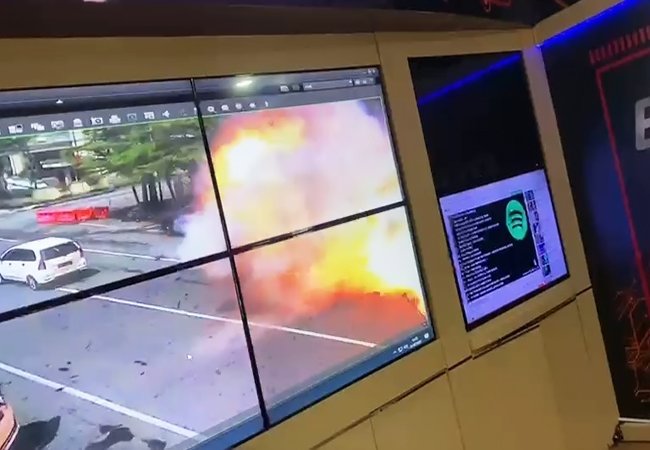 Diduga, Ledakan Bom Bunuh Diri di Depan Gereja Katedral Makassar