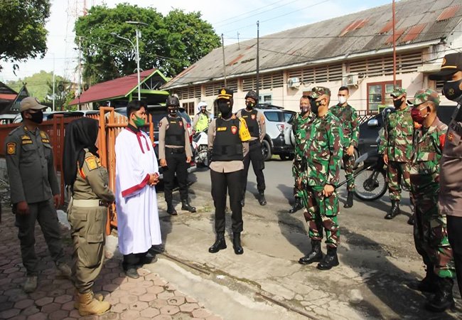 Kapolres Bersama Danyon 123 Tinjau Perayaan Paskah Kota PSP
