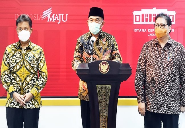 Menko PMK: Salat Tarawih dan Ied Berjemaah Diperbolehkan dengan Prokes Ketat