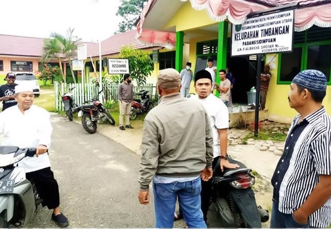 Warga Geruduk Kantor Lurah Timbangan, Camat PSP Utara: Kepling Tidak Bisa Asal Copot
