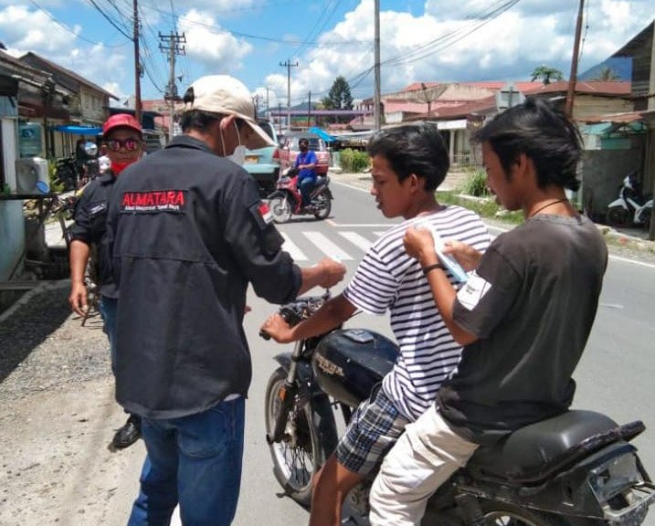 Cegah Covid-19, DPP ALMATARA Sosialisasi dan Bagikan Masker