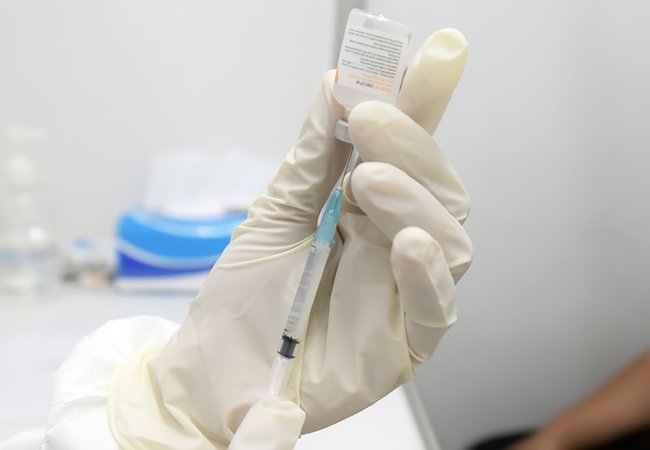 Vaksinasi Covid-19 Harian Tembus 1,3 Juta Dosis