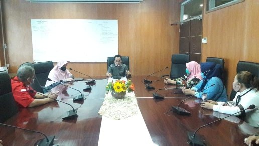 Timbulkan Aroma Busuk, Warga Kelurahan Mabar Laporkan PT. API ke DPRD Medan