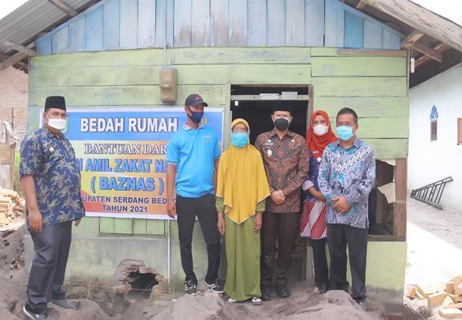 Pemkab Bedah 10 Rumah Warga Sergai