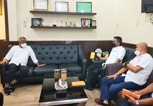 Wakil Bupati Karo Kunjungi Kadisnaker UMKM Sumut