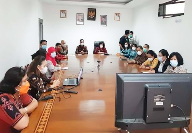 Pemkab Karo Raih Penghargaan Layak Anak dari PPPA