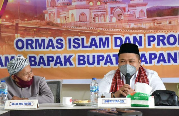Bupati Tapsel Ajak Semua Pihak Beri Solusi Pemulihan Ekonomi Pasca Pandemi
