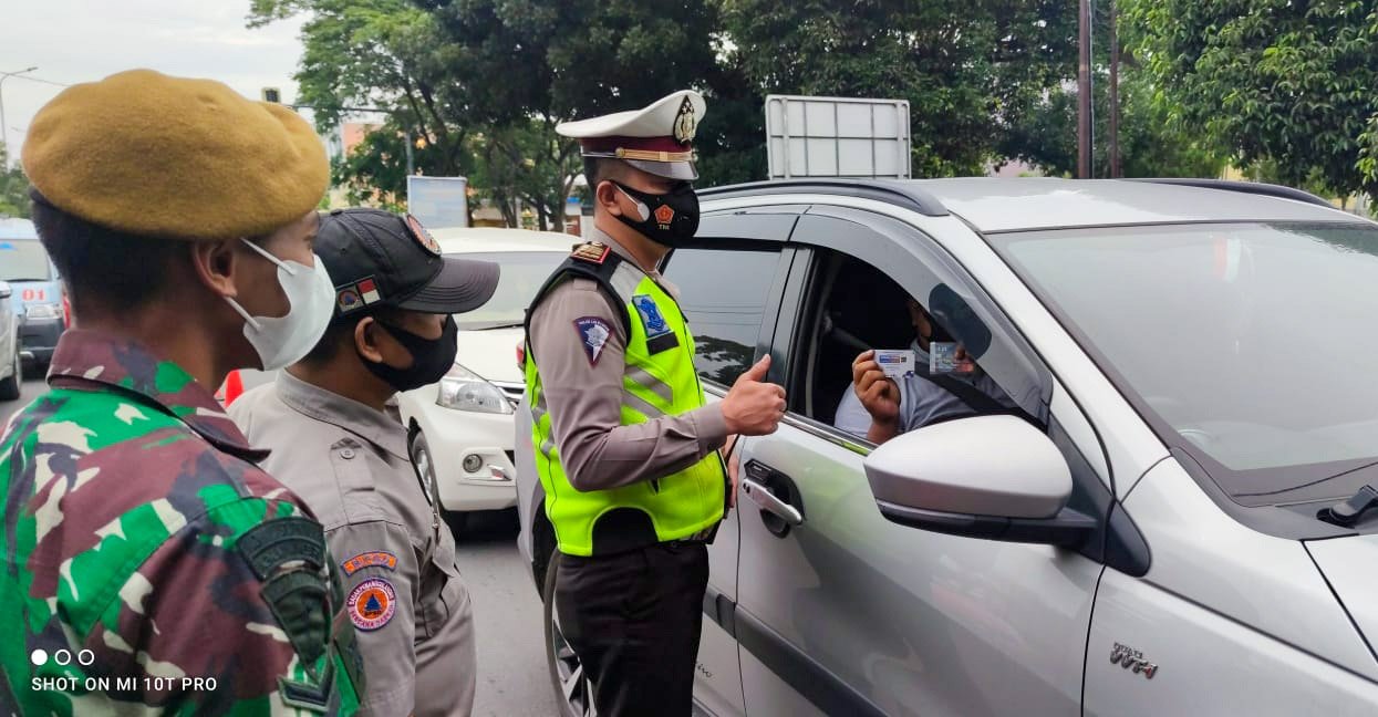 PPKM Level 4, Polda Sumut Putar Balik 459 Kendaraan