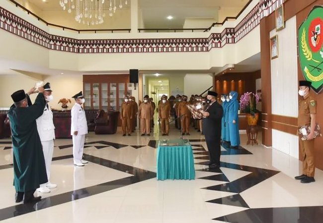 Wabup Sergai Lantik 91 Pejabat Administrator dan 18 Pejabat Pengawas