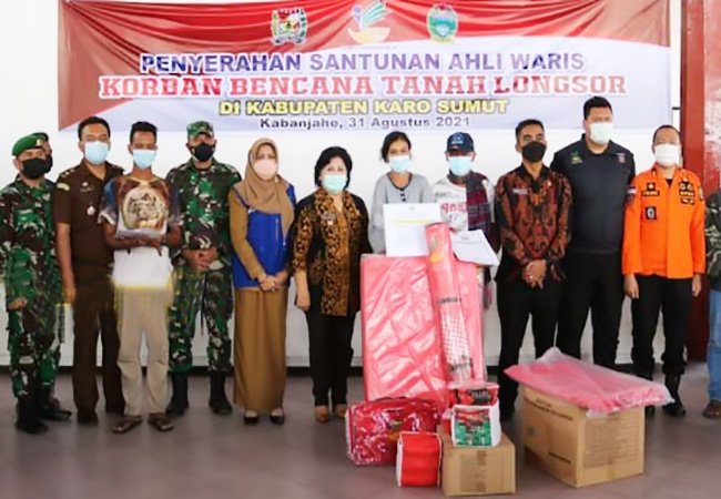 Pemerintah Salurkan Bantuan Longsor di Lau Bawang Kabanjahe