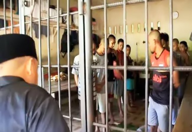 Tidak Miliki Izin, Polisi Usut Kerangkeng Berumur 10 Tahun di Rumah Bupati Langkat