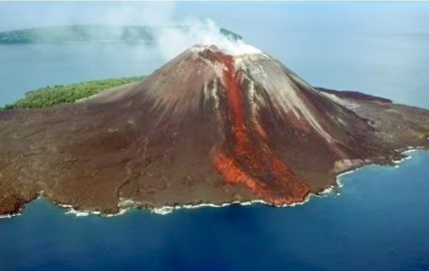 Aktivitas Anak Krakatau Meningkat, Masyarakat dan Pemda Diminta Siaga
