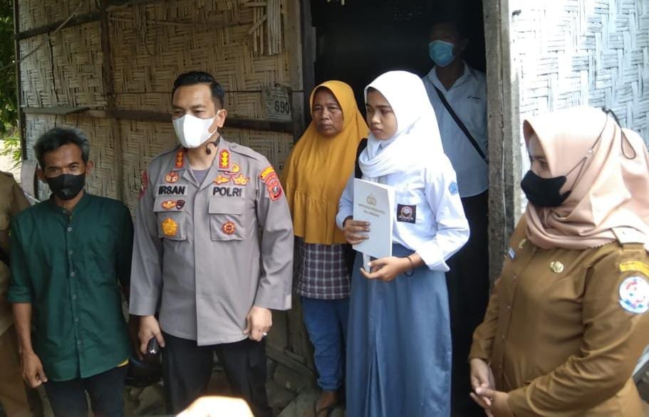 Irmawati Remaja Putus Sekolah di Tanjung Morawa Dapat Beasiswa