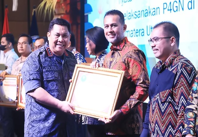 Tercatat Penyalahgunaan Narkoba Terbesar di Indonesia, Sumut Terima Penghargaan BNN