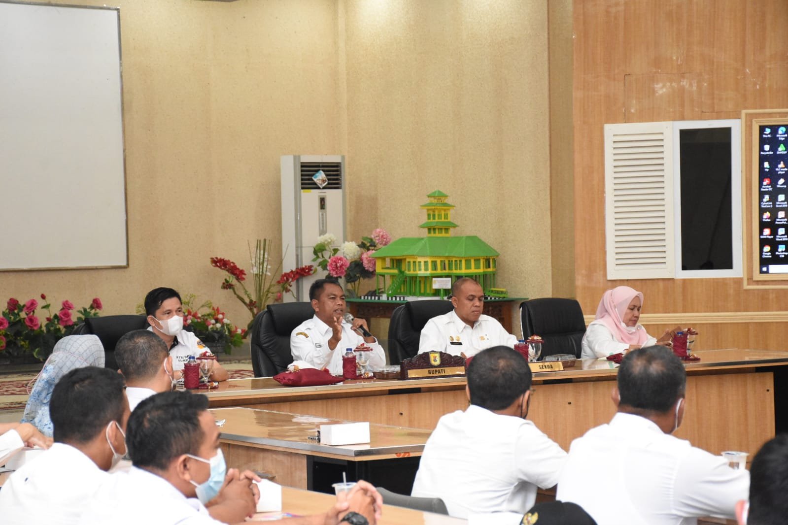 Gelar Pembekalan Kepala Desa, Bupati Sergai:  Berikan Pelayanan Terbaik Kepada Masyarakat