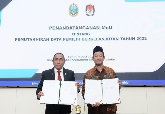 Gubernur dan Ketua KPU Sumut Teken Kerja Sama Pemutakhiran Data Pemilih