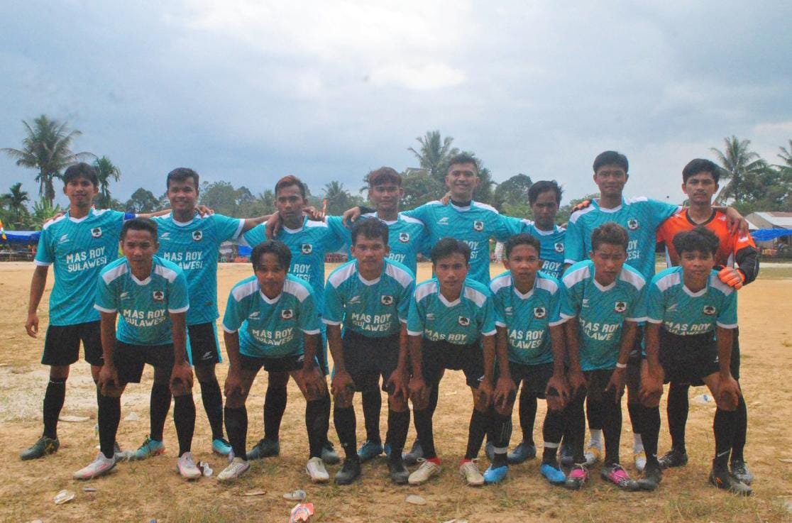 Sambut HUT RI ke 77, Kades Purba Baringin Berangkatkan Tim Sepakbola