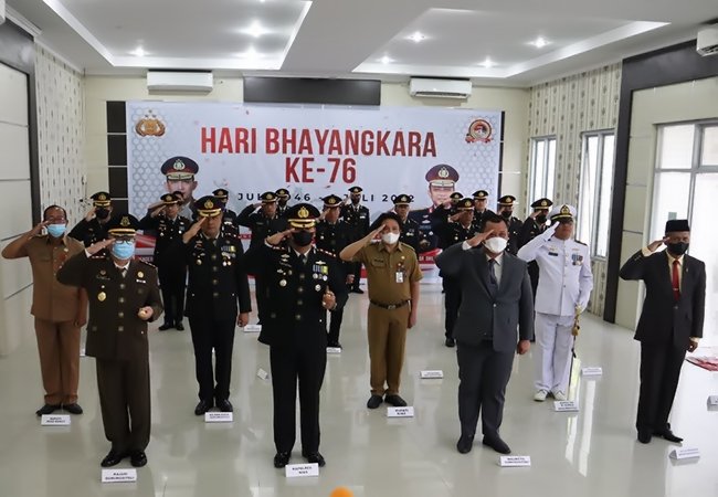 Polres Nias Gelar Upacara Peringatan Hari Bhayangkara Ke-76