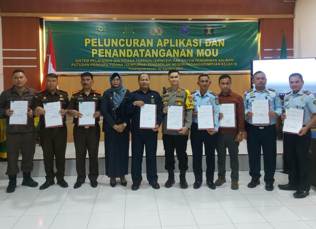 Pengadilan Negeri Sidempuan Luncurkan Aplikasi Sipinter dan Sempurna