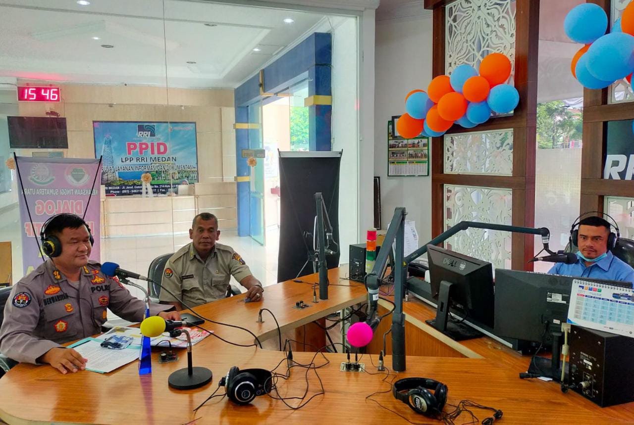 Dialog Interaktif RRI Medan bersama Kasubbid Penmas Polda Sumut
