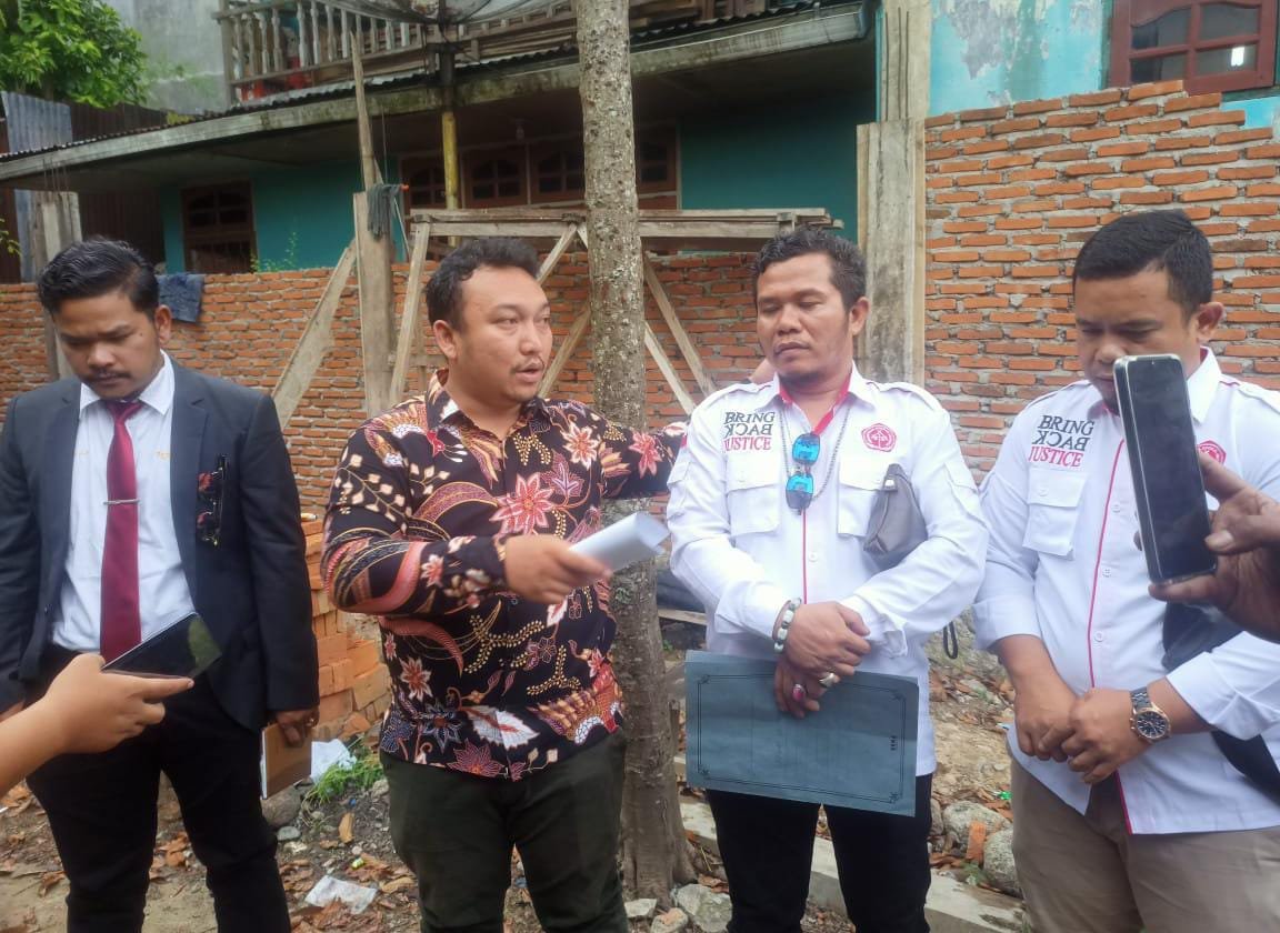 Akses Jalan Rumah Warga Ditembok, Kuasa Hukum Kedua Pihak Buka Suara