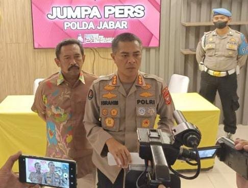 Tak Ditahan, Pejabat Karawang Jadi Tersangka Penganiayaan Wartawan