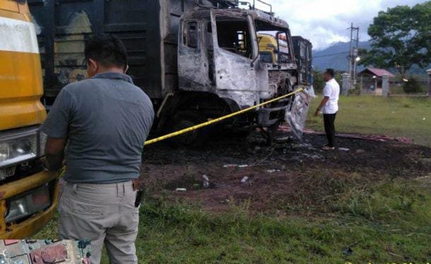 Bikin Heboh, Truk Fuso Mendadak Terbakar di Angkola Muaratais