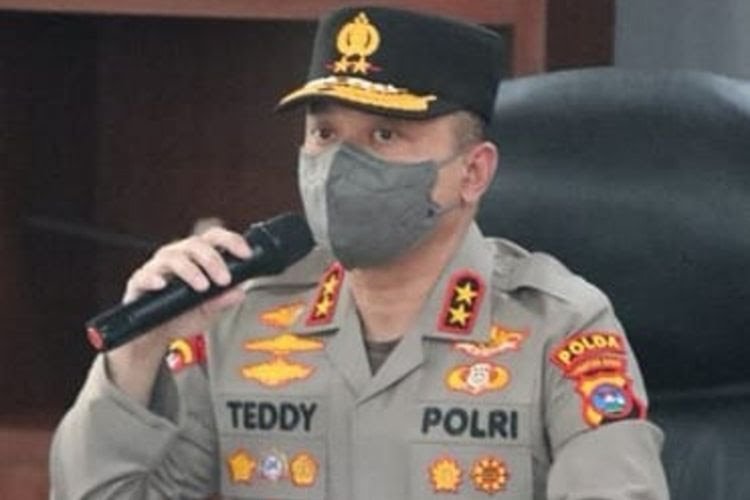Terlibat Narkoba, Irjen Teddy Minahasa Ditangkap, Ini Kata Kapolri