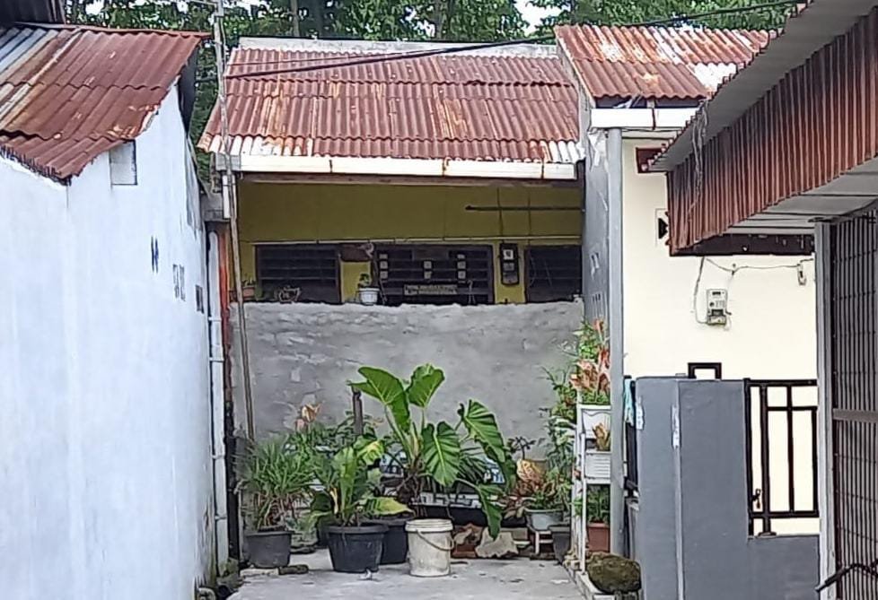 Gegara Ulah HS, Keluarga Lansia Terisolir, Akses Jalan ke Rumah Ditembok Warga