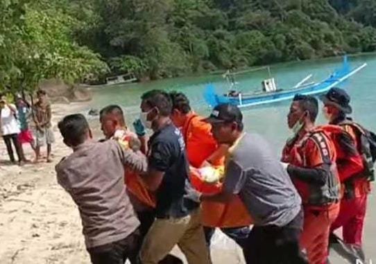 Helikopter Polri Jatuh, 1 Kru Ditemukan 3 Dicari