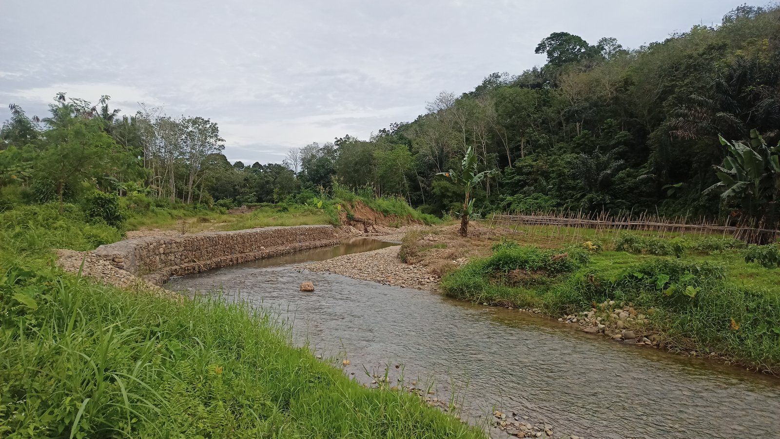 Bronjong Sungai Gareder Pijorkoling Dinilai Gunanya Tidak Tepat Dan Mubazir