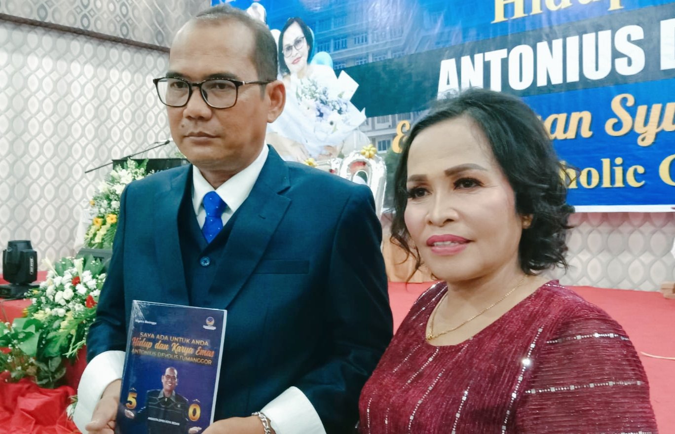 Antonius Tumanggor Luncurkan Buku 