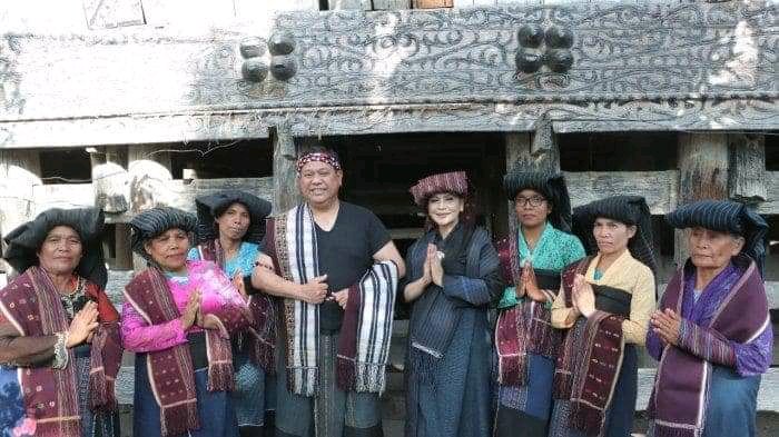 Ketika Tenun Ulos Silalahi Hadir Dalam Ajang Balap Dunia F1 PowerBoat Lake Toba