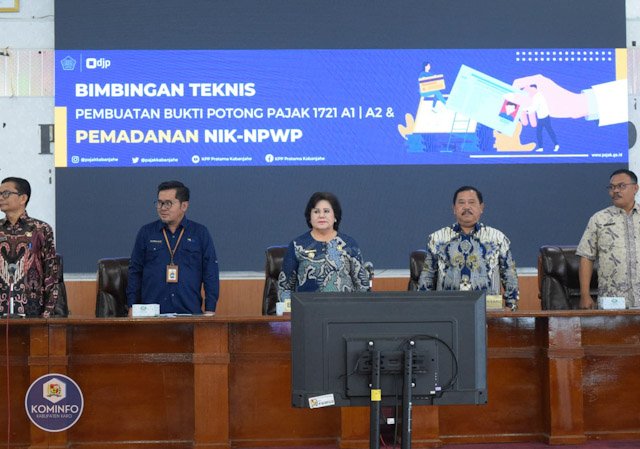 Bupati Karo Buka Bimtek Pembuatan Bukti Potong Pajak Penghasilan dan Pemadanan NIK Menjadi NPWP