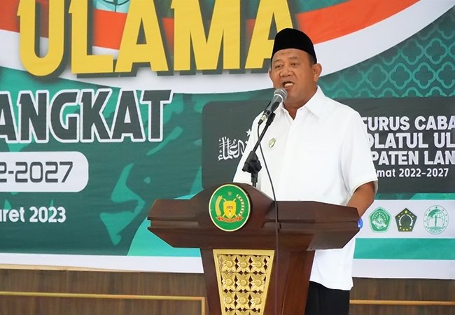 Syah Afandin Hadiri Pelantikan PC NU Kabupaten Langkat