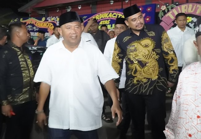 Pimpinan Daerah di Sumut Ikut Tahlilan Doakan Almarhumah Ibunda Syah Afandin