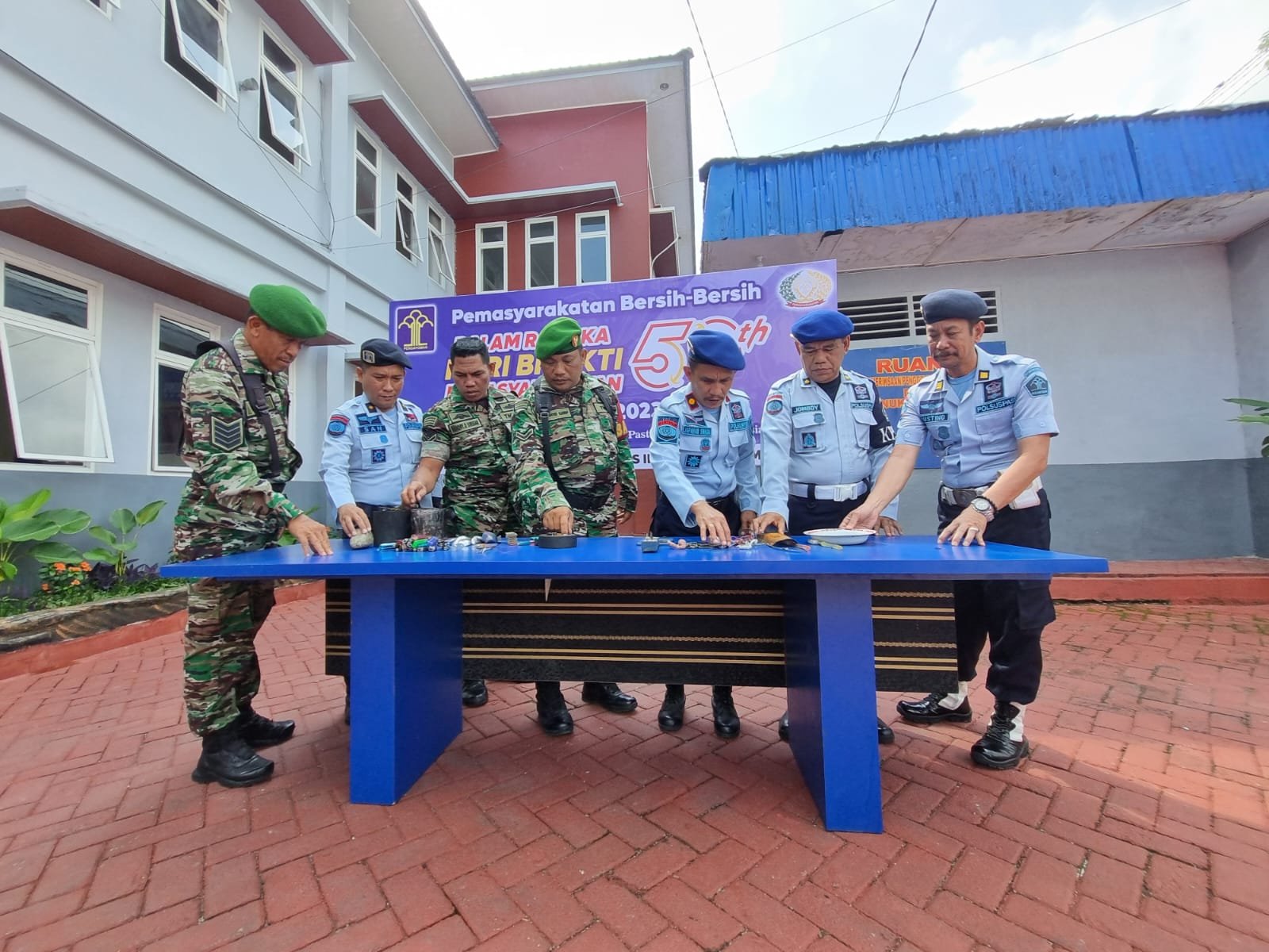 Sambut HBP Ke-59, Lapas Sidempuan Bersama TNI Gelar Razia Gabungan