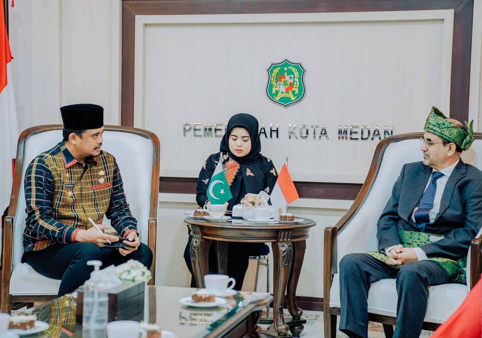 Dubes Pakistan Tawarkan Bobby Nasution Kerjasama Bidang Industri