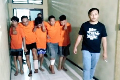 Lima Pelaku Curanmor Rumah Kos Ditangkap, Dua Ditembak