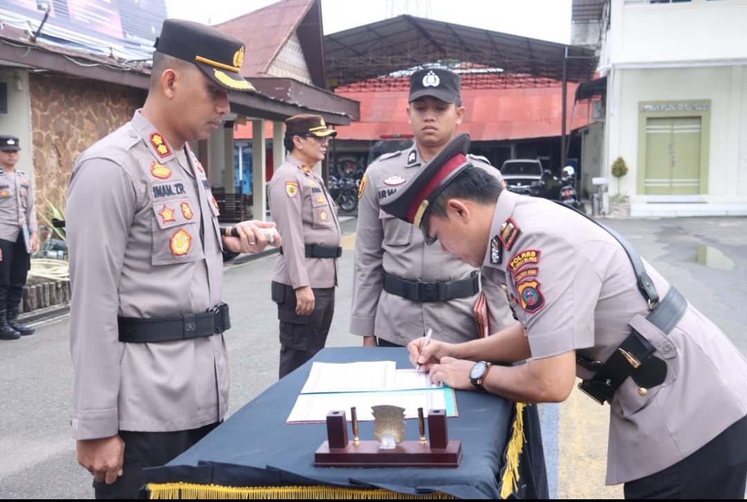 Lantik Kasat Reskrim Di Bulan Puasa, Ini Pesan Kapolres Tapsel