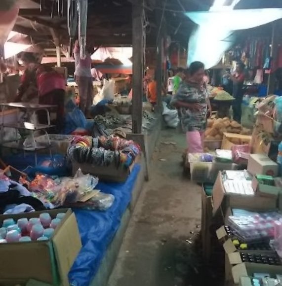 Lapak Menyempit, Dikeluhkan Pedagang Pasar Rakyat Parlilitan, Begini Tanggapan Kadis Kopenaker Humbahas