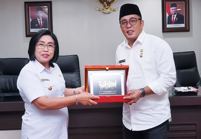 Dongkrak PAD, Pemkab Gunung Mas Minta Masukan Pemko Medan